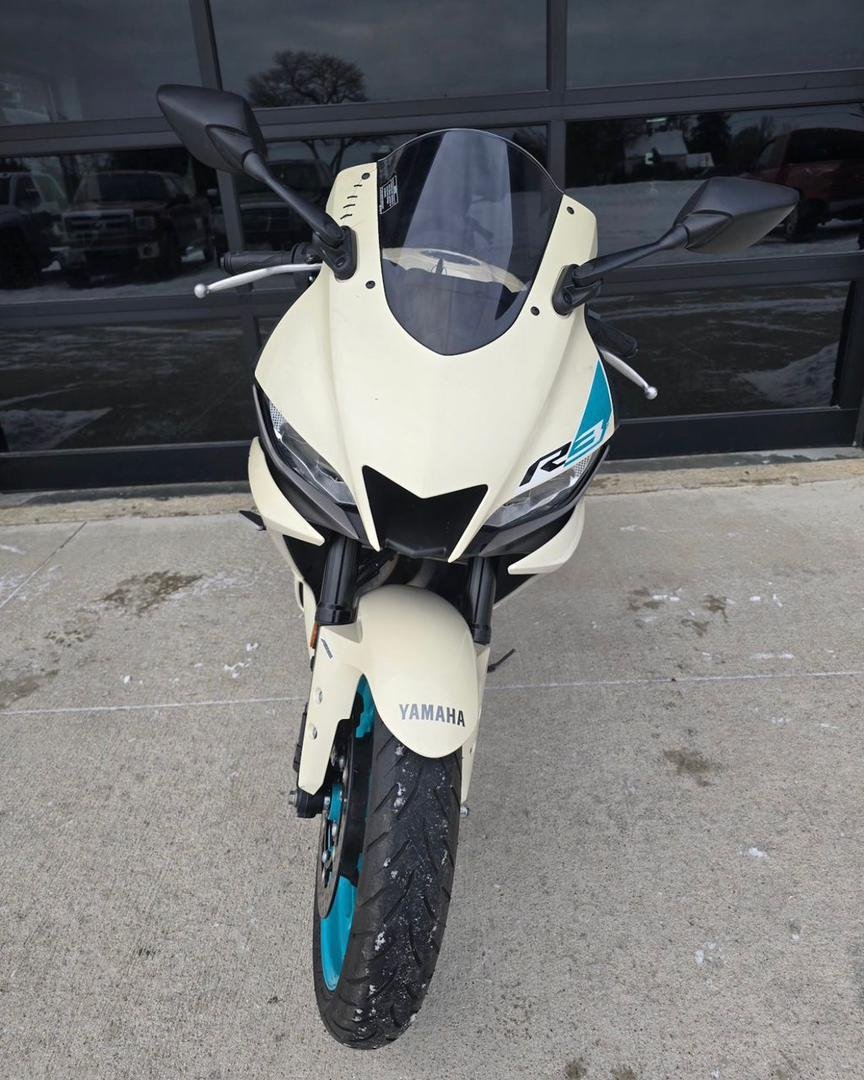 2021 Kawasaki Ninja 650 ABS - Image 5