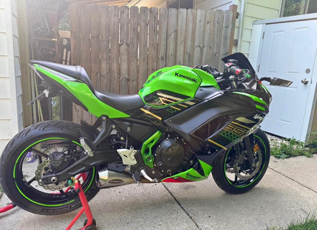 Ninja Kawasaki 650 KRT Edition - Image 4