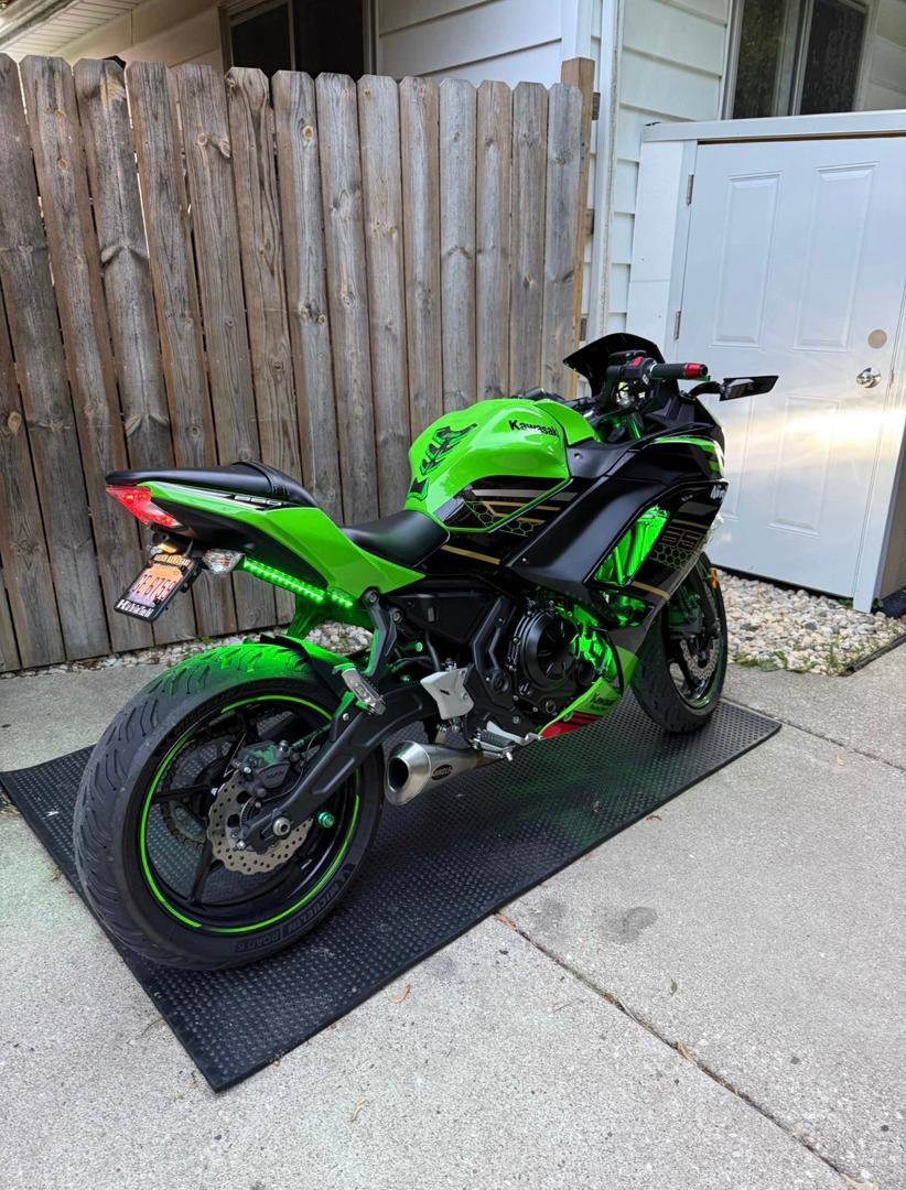 Ninja Kawasaki 650 KRT Edition - Image 2